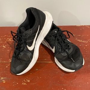 SOLD! Men’s Nike Run Swift 2.0 Size 10.5